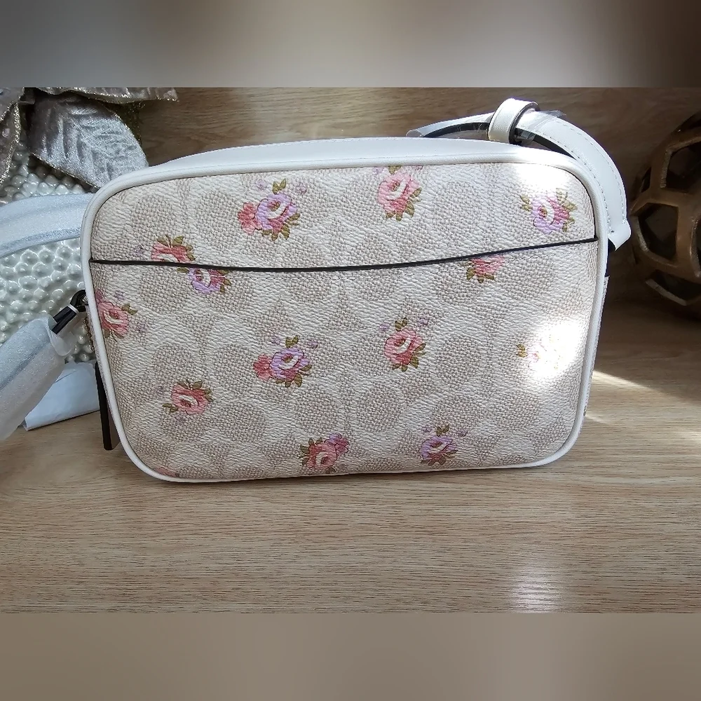 Coach Mini Jamie Cameea Crossbody Bag. Gold/Sand/multi